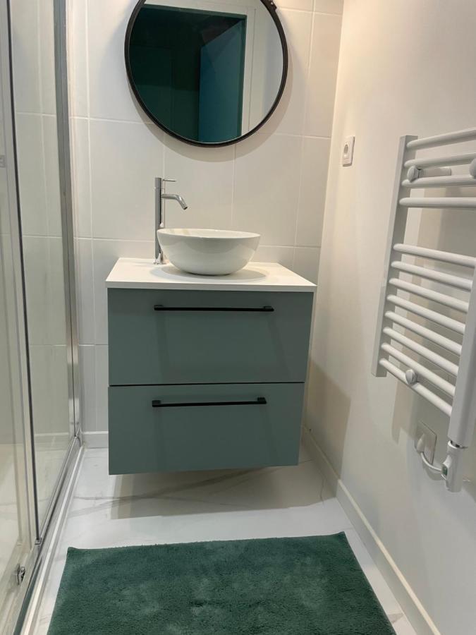 Superbe Appartement La Rochelle ลาโรแชล ภายนอก รูปภาพ