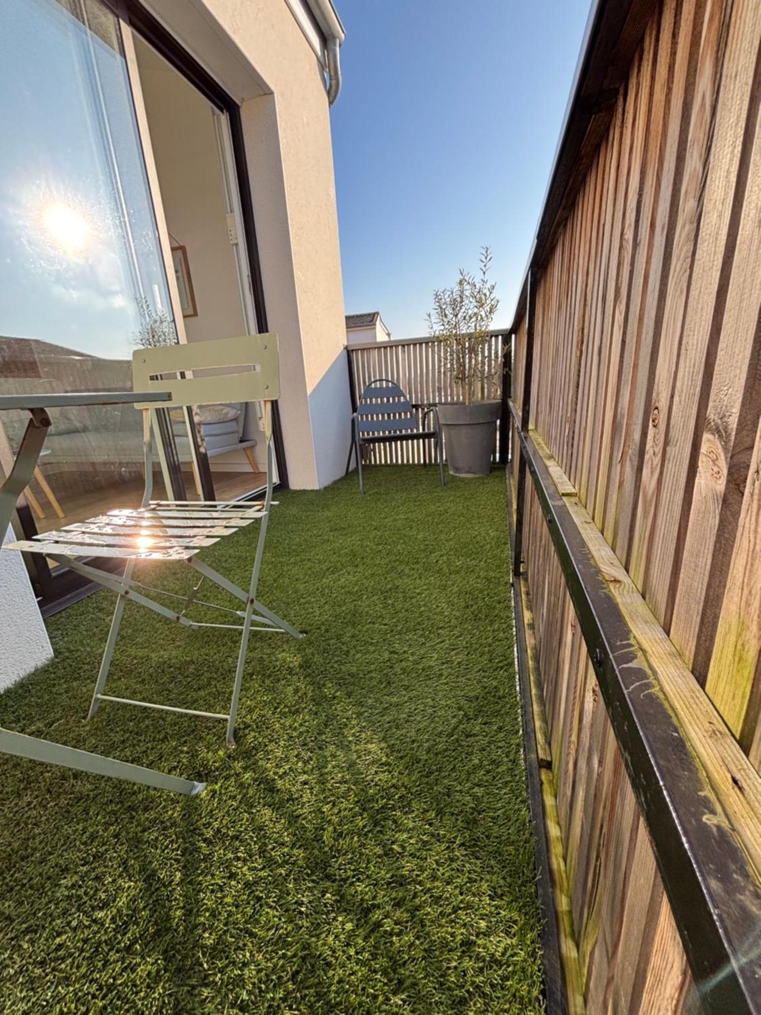 Superbe Appartement La Rochelle ลาโรแชล ภายนอก รูปภาพ